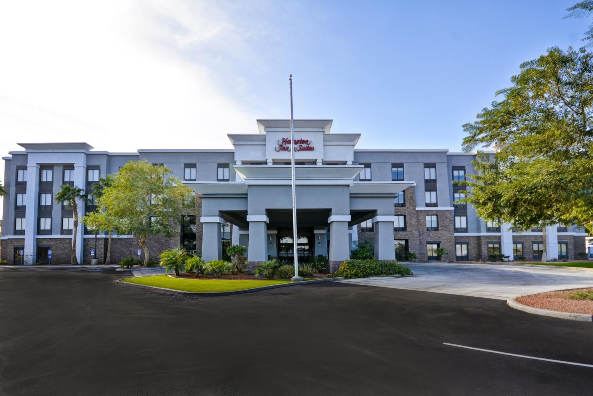 Hampton Inn & Suites Юма Екстериор снимка