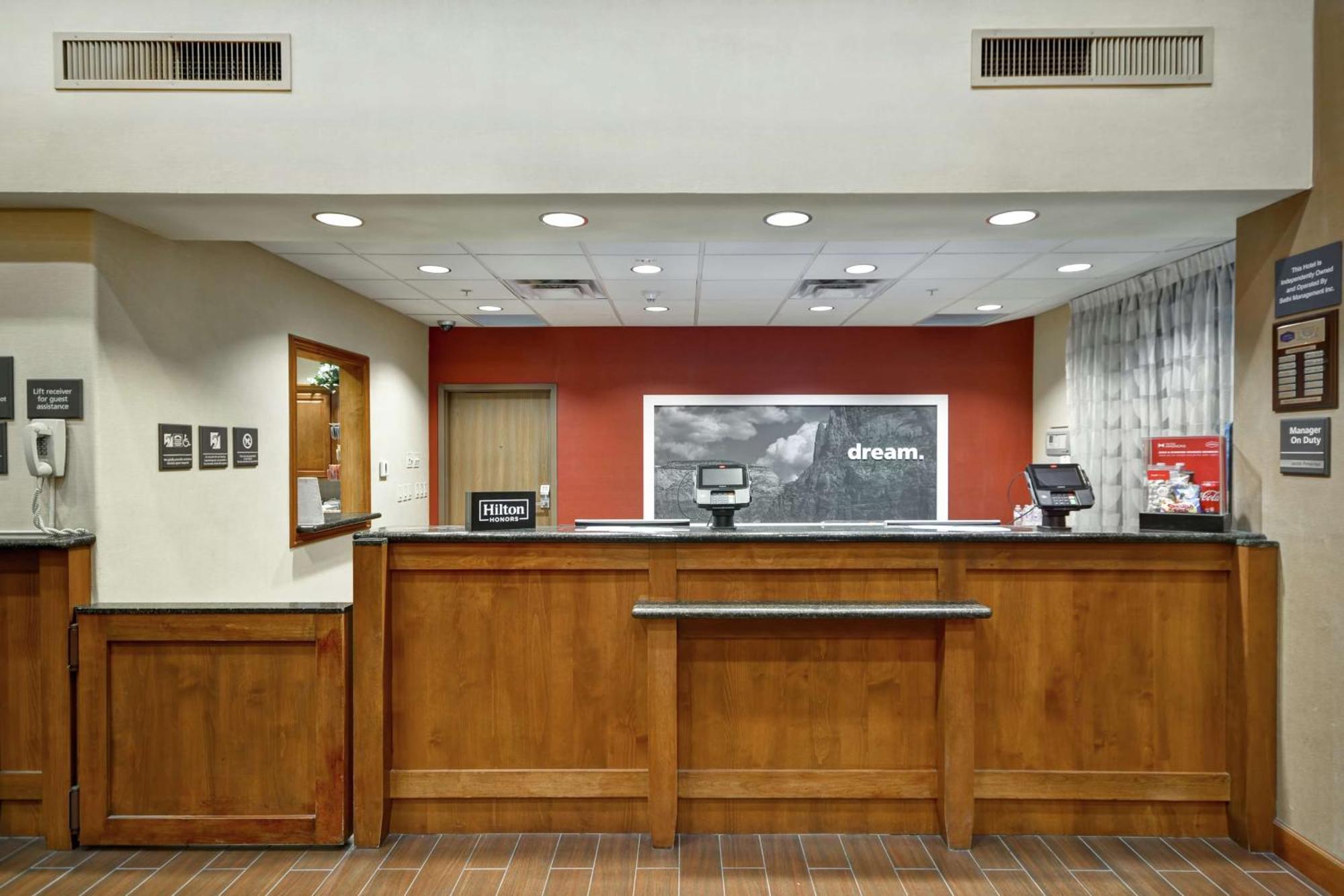 Hampton Inn & Suites Юма Екстериор снимка
